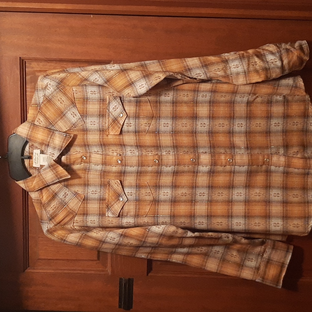 New Wrangler Pearl Snap Flannel Size L